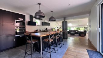 Fermette rénovée de 220 m2 sur une parcelle de 2600m2 - n°6880