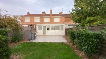 Maison avec jardin en lotissement / n°6974