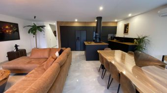 Maison contemporaine Prestations Haut de gamme / n° 6977