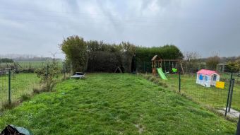 Maison mitoyenne au calme - n°6982