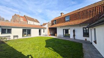 Authentique Corps de Ferme au calme avec dépendance de 50m²  / N°7019